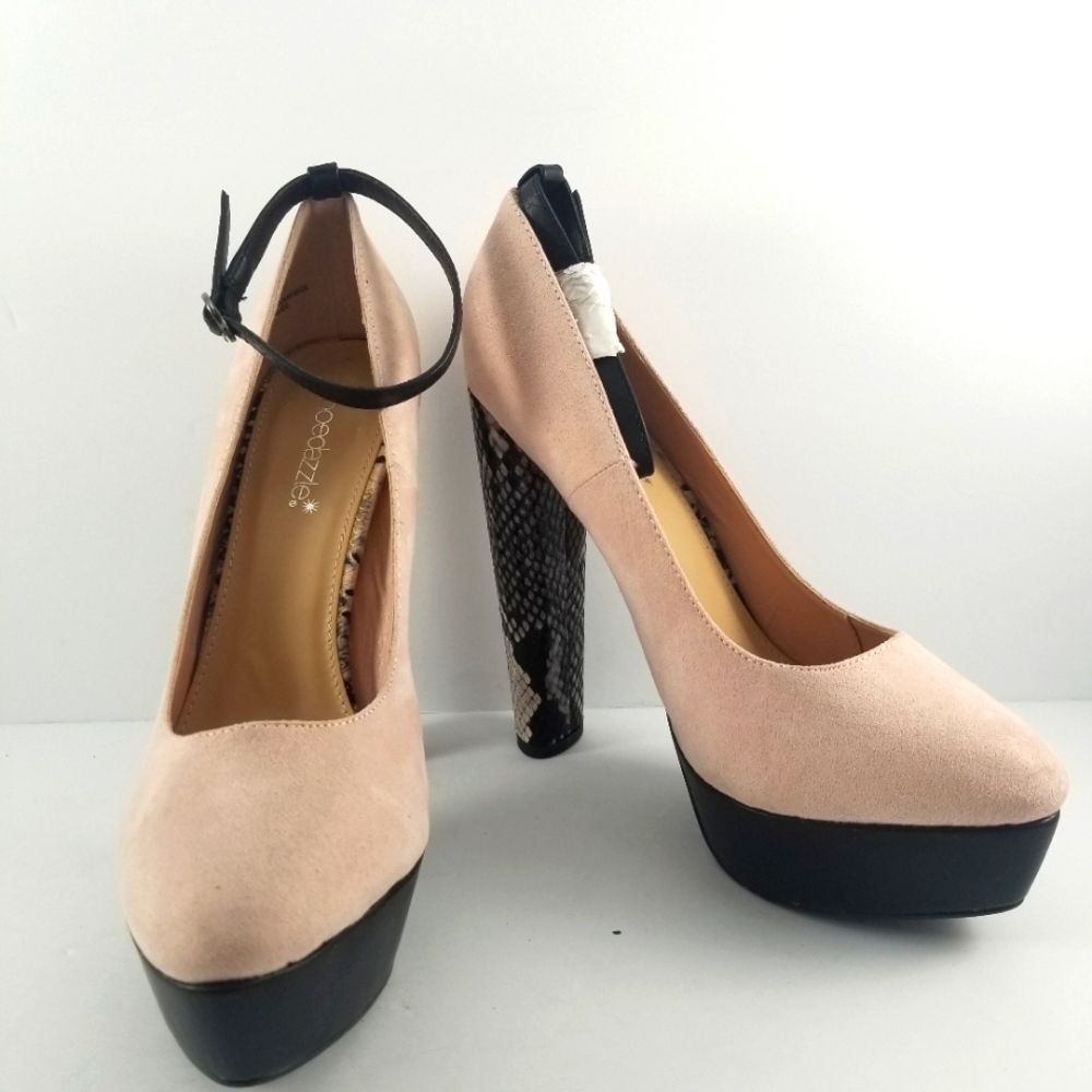 ShoeDazzle Kadynce Blush Pink Snakeskin Platform Block Heel Pumps 9.5